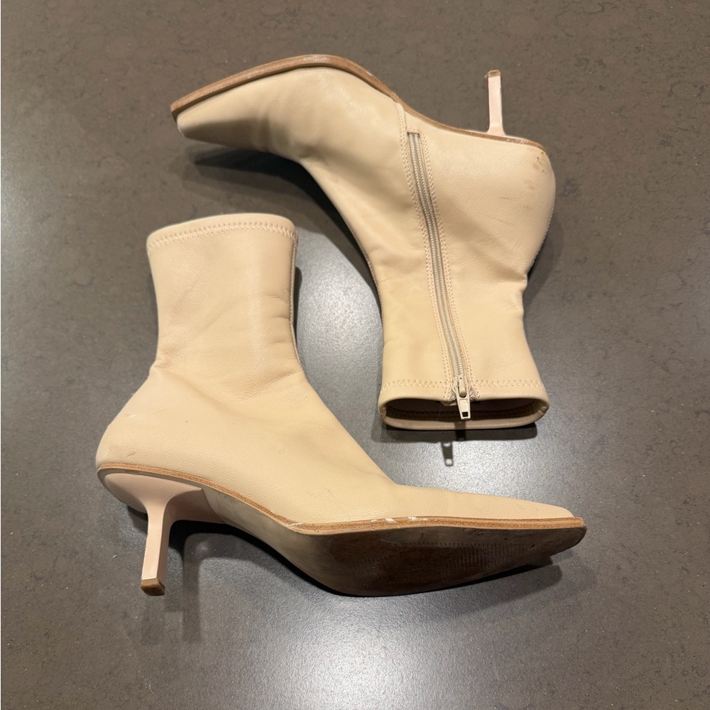 Steve Madden Women's Brianne Mid-Heel Dress Booties Sz: 6.5 - Picture 3 of 13